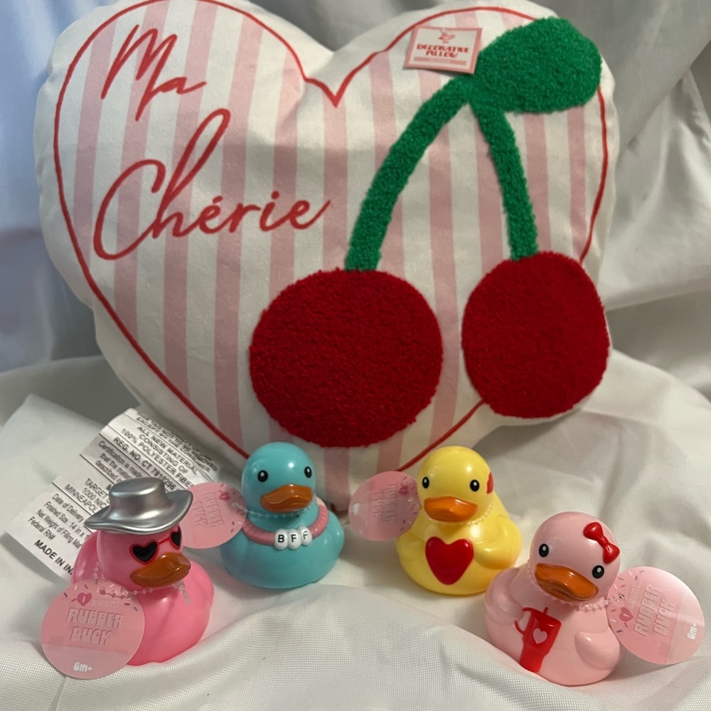 Mother's Day Ma Cherie Heart Shaped Pillow and 4 Piece Love Duck Set